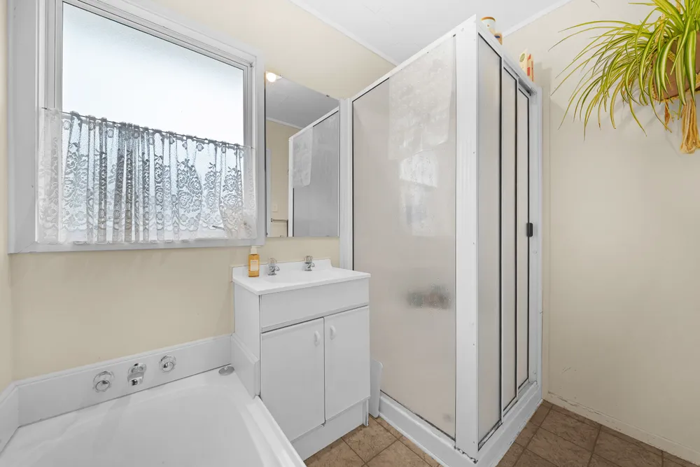 Photos of 100 West Harbour Drive