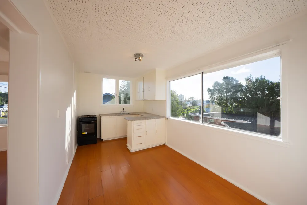 Photos of 22 Evans Road