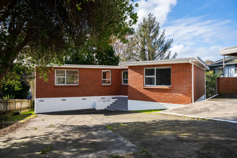 Photos of 22 Evans Road