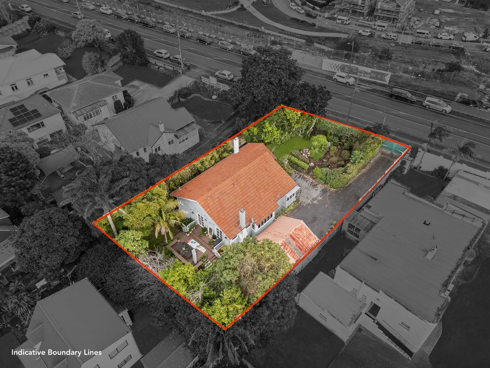 Photos of 924 Mount Eden Road