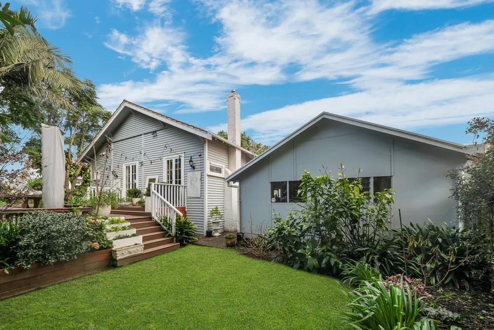 Photos of 924 Mount Eden Road