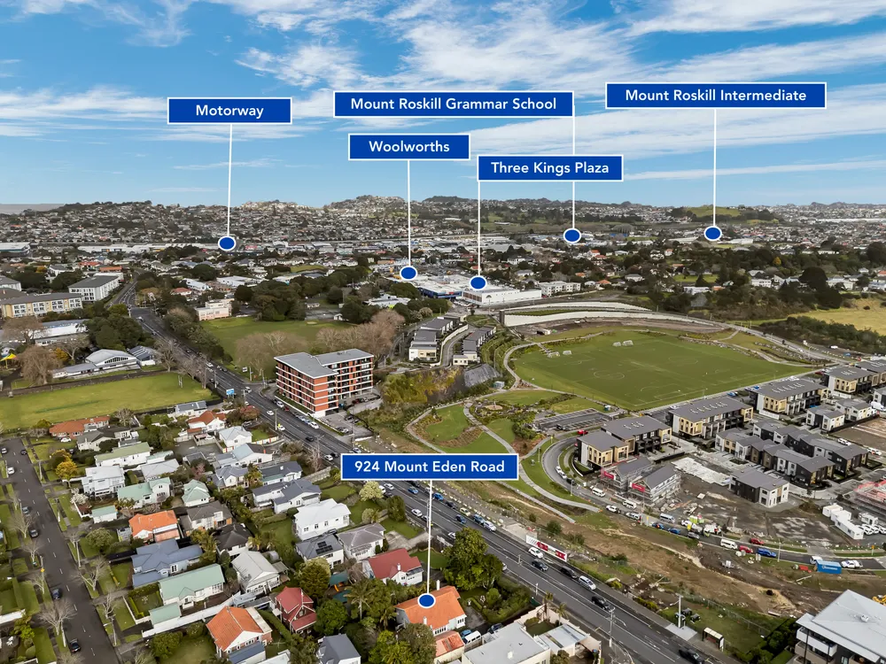 Photos of 924 Mount Eden Road