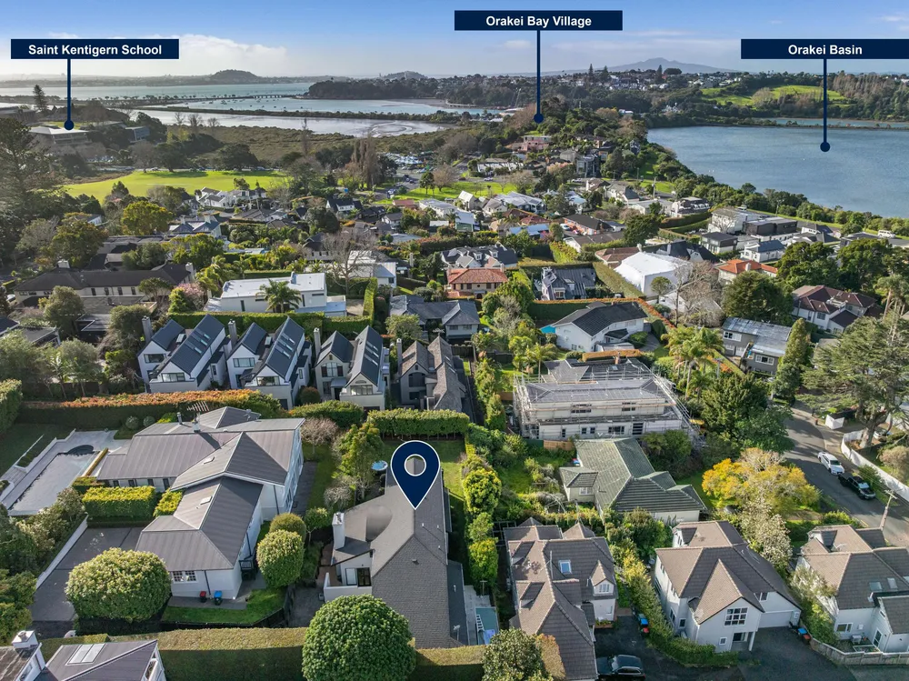 Photos of 129 Orakei Road