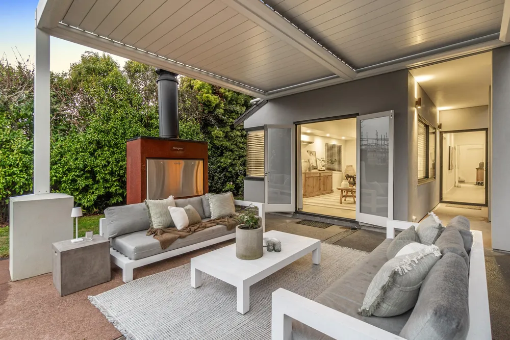 Photos of 129 Orakei Road