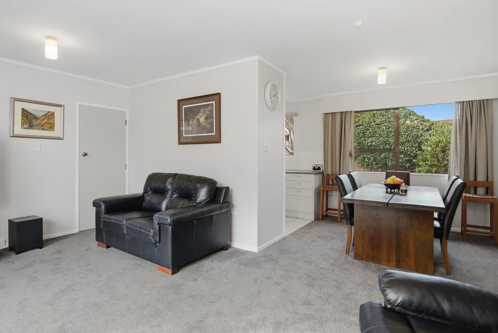 Photos of 80 Fairway Drive