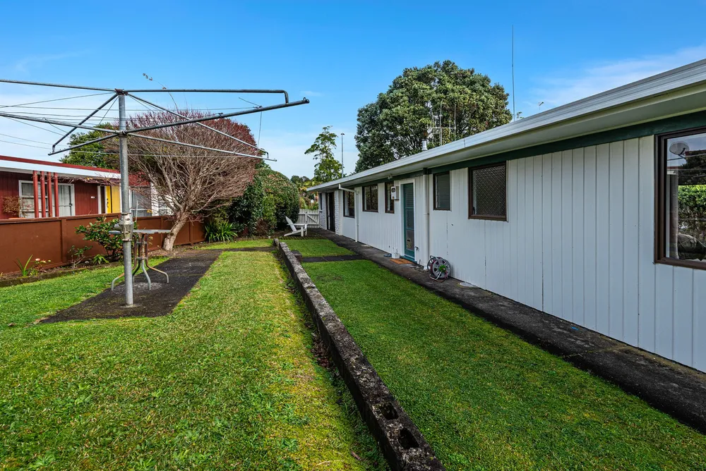 Photos of 80 Fairway Drive