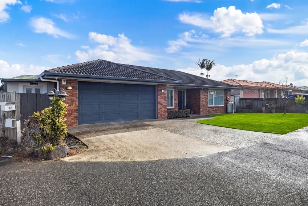 Photos of 24 Botanic View