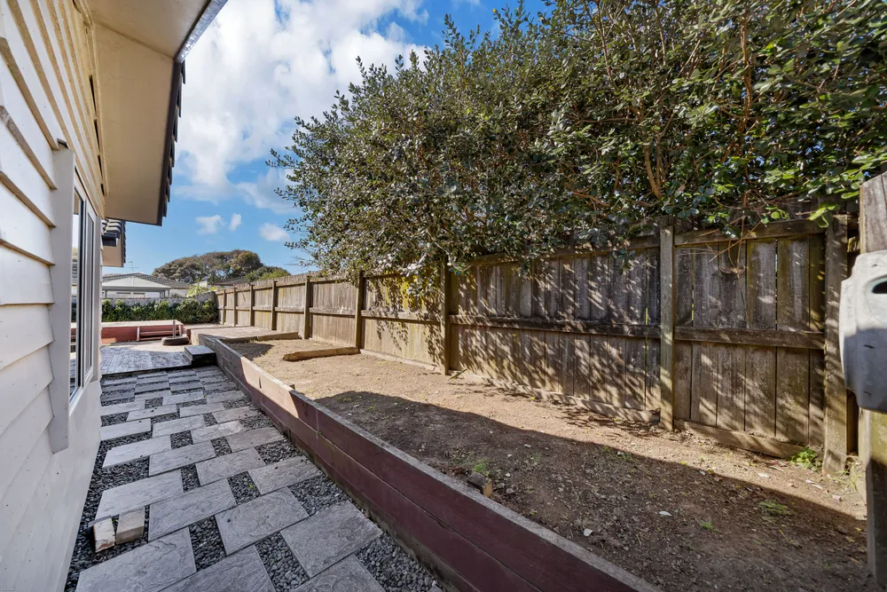 Photos of 12 John Broad Place