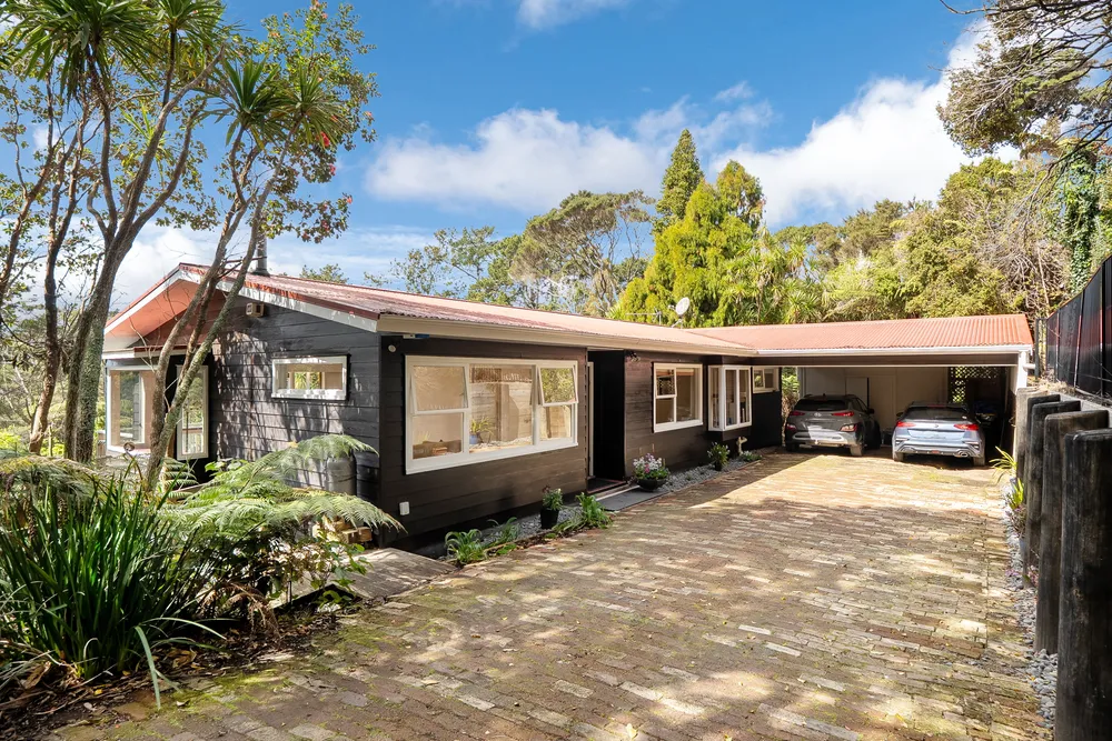 Photos of 39 Stanley Road