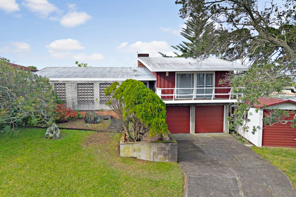 Photos of 1 Kennedy Avenue