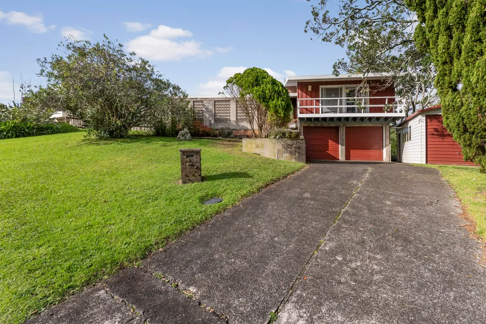 Photos of 1 Kennedy Avenue
