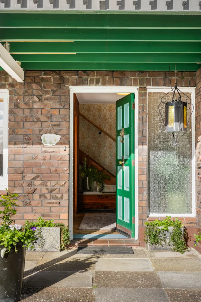 Photos of 6 Eaton Road