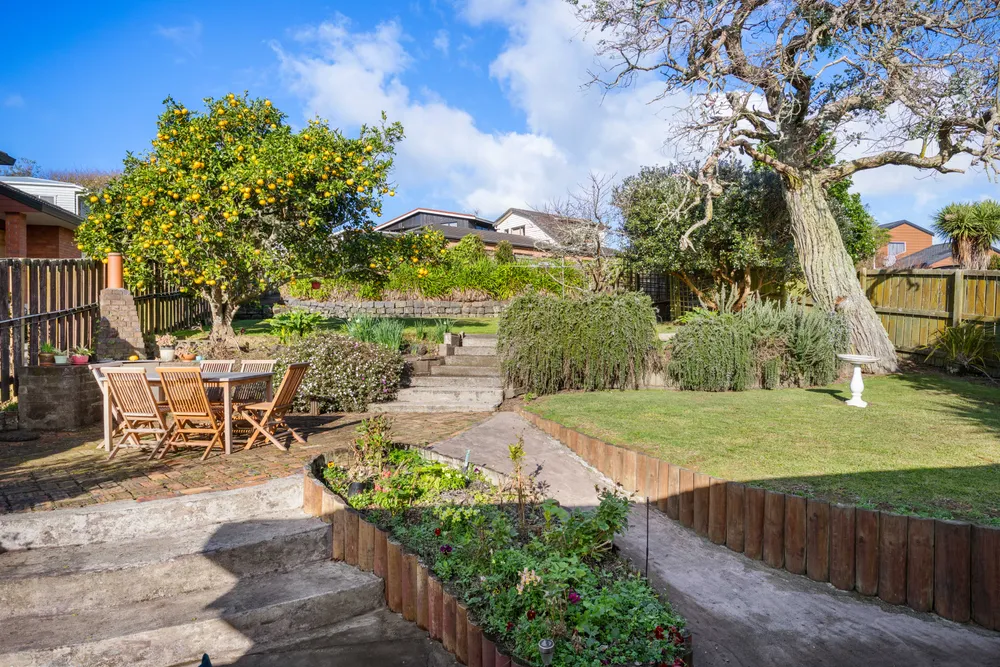 Photos of 6 Eaton Road