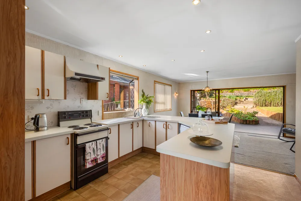 Photos of 6 Eaton Road