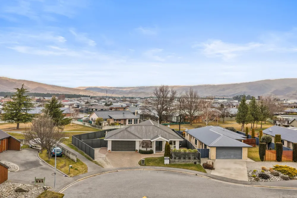 Photos of 13 Alluvial Place