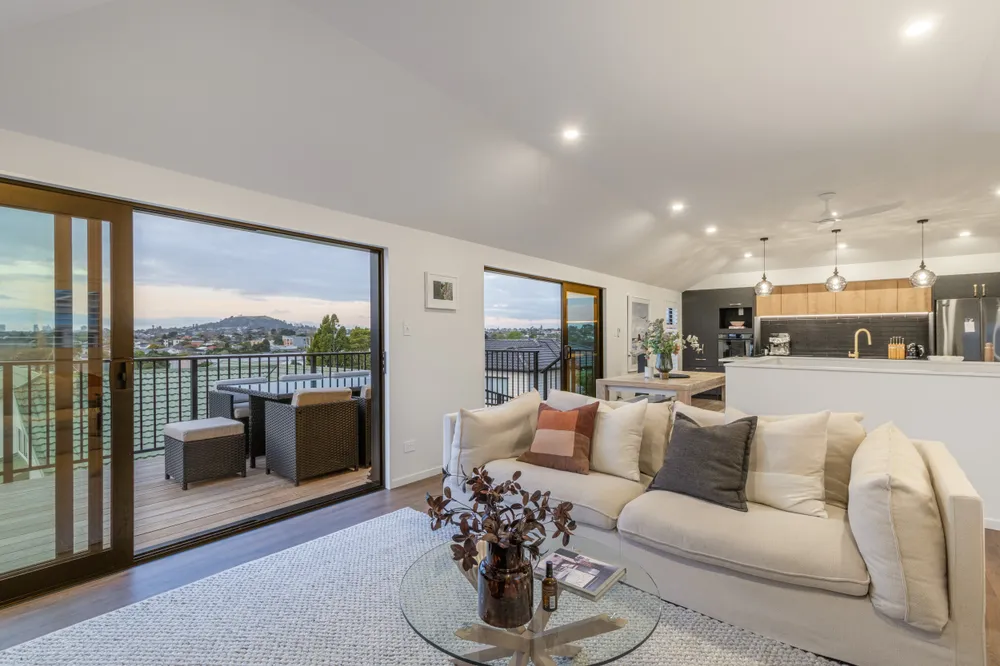 Photos of 15A Cambrai Avenue