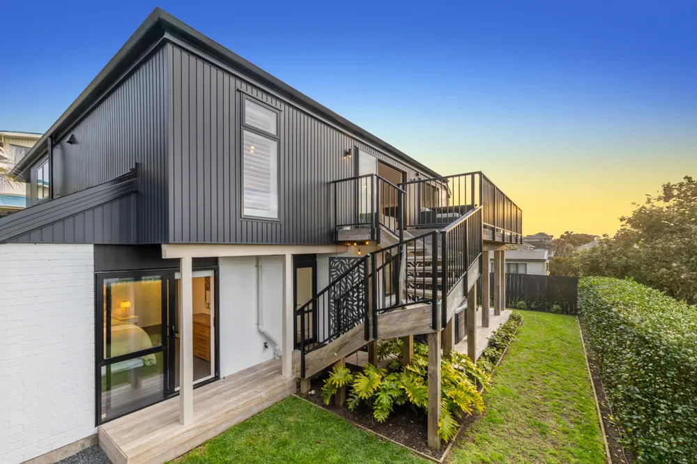 Photos of 15A Cambrai Avenue