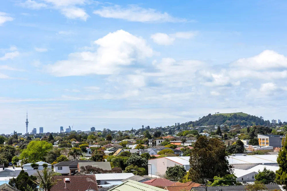 Photos of 15A Cambrai Avenue
