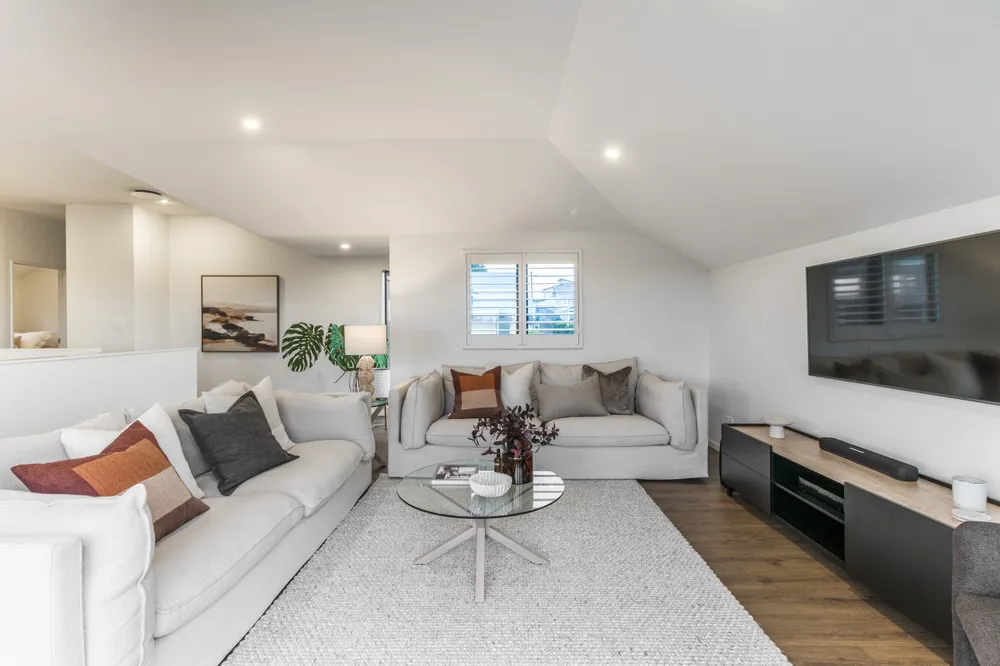 Photos of 15A Cambrai Avenue
