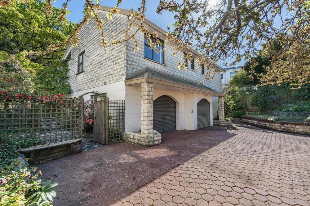 Photos of 361 York Place
