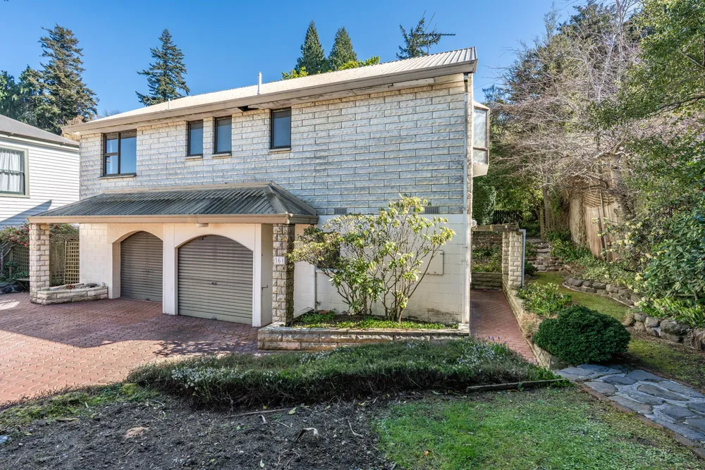 Photos of 361 York Place