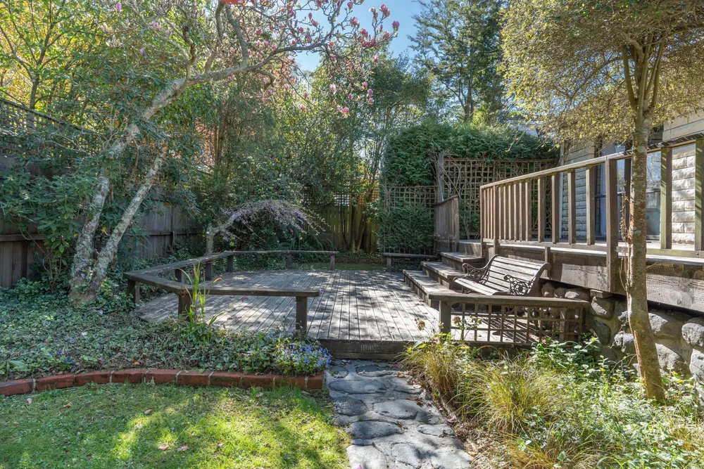 Photos of 361 York Place