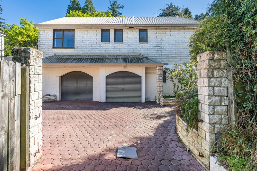 Photos of 361 York Place