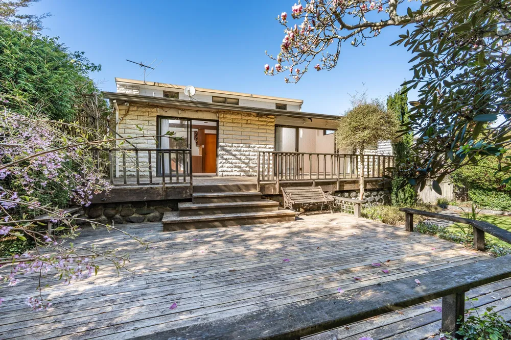 Photos of 361 York Place