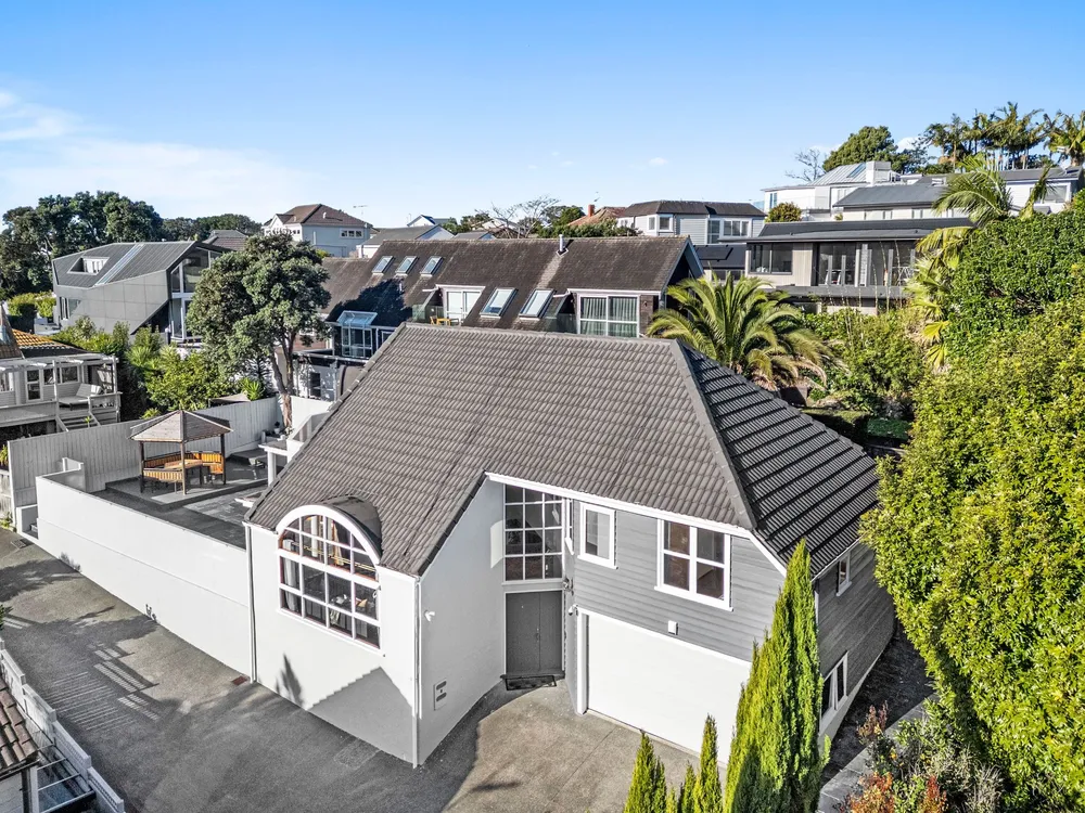 Photos of 26A Wiles Avenue