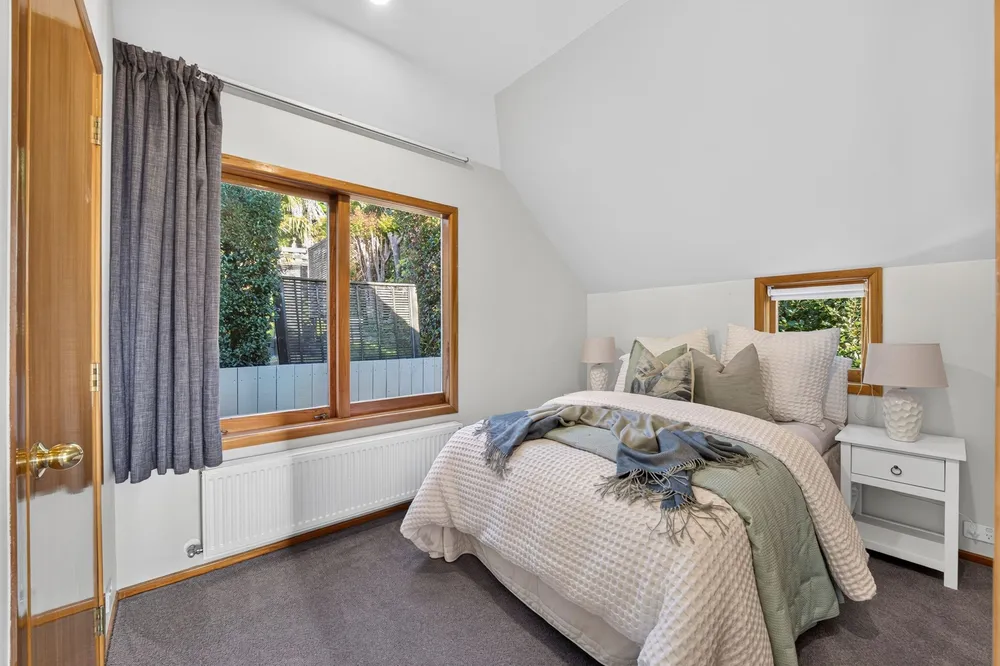 Photos of 26A Wiles Avenue