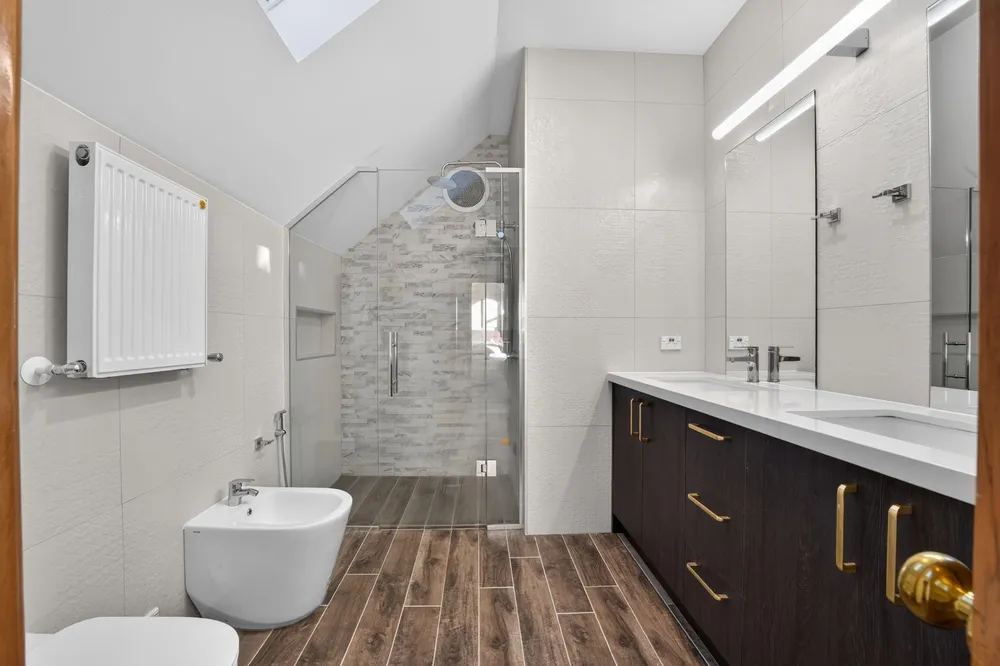 Photos of 26A Wiles Avenue