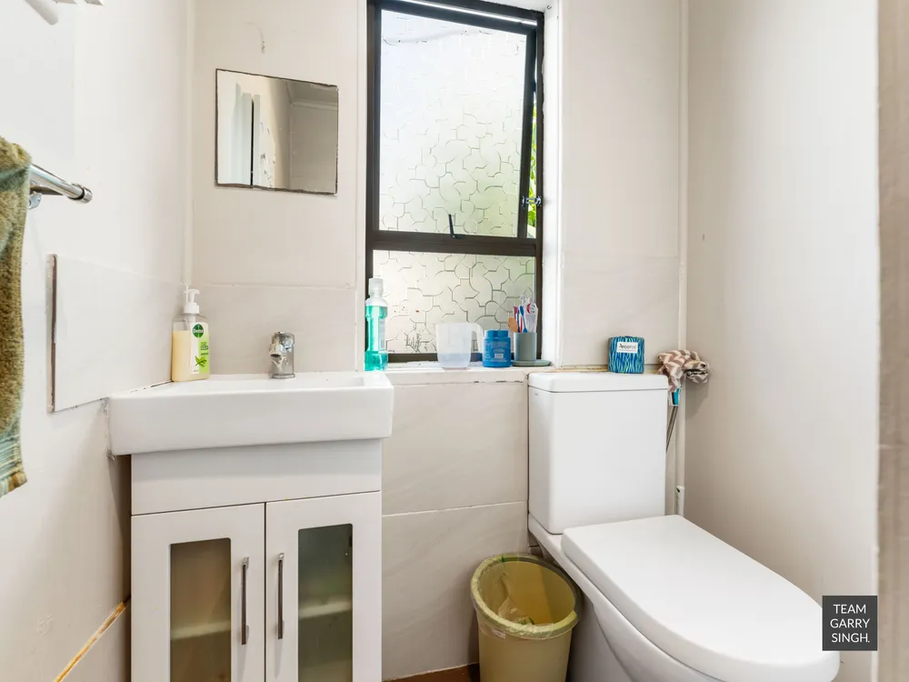 Photos of 12 Allenby Road