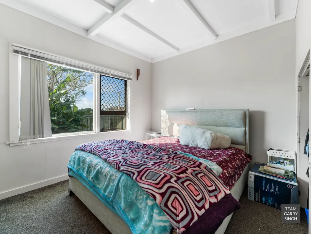 Photos of 12 Allenby Road