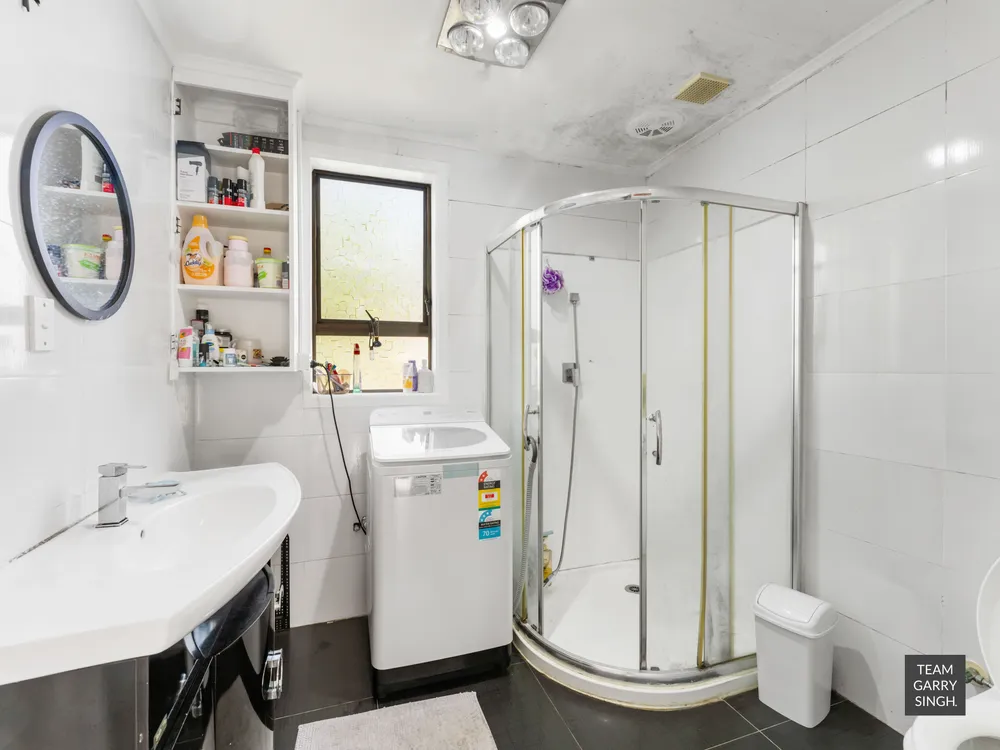 Photos of 12 Allenby Road