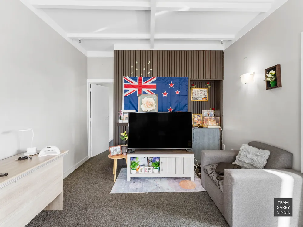 Photos of 12 Allenby Road