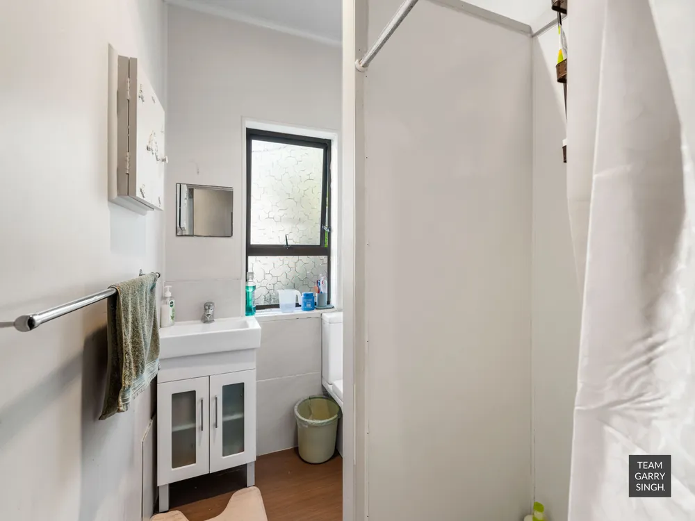 Photos of 12 Allenby Road