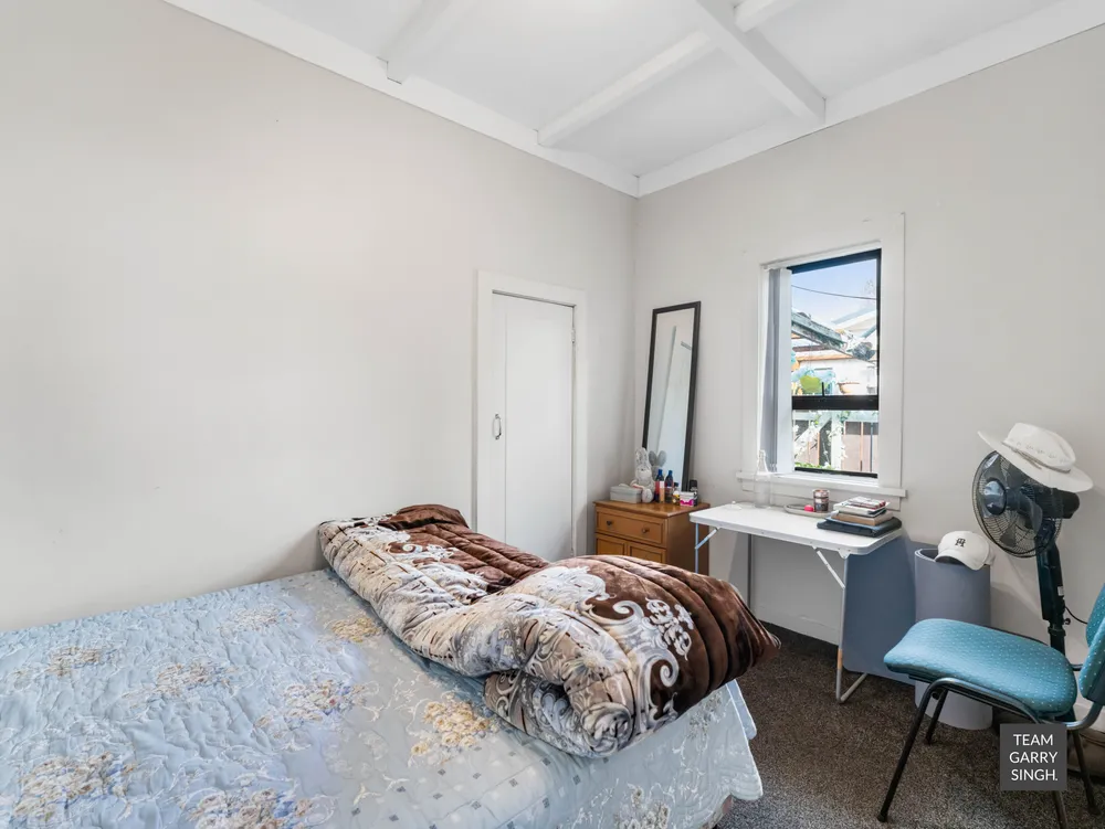 Photos of 12 Allenby Road