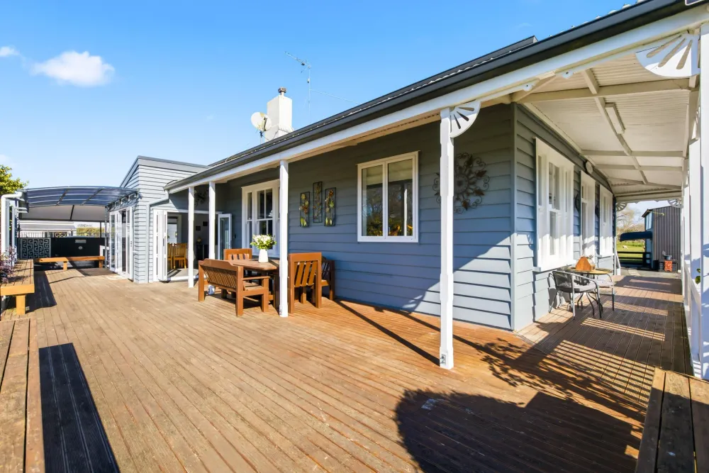 Photos of 17c Lissette Road