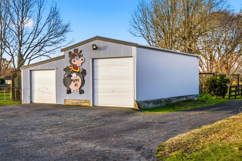 Photos of 17c Lissette Road