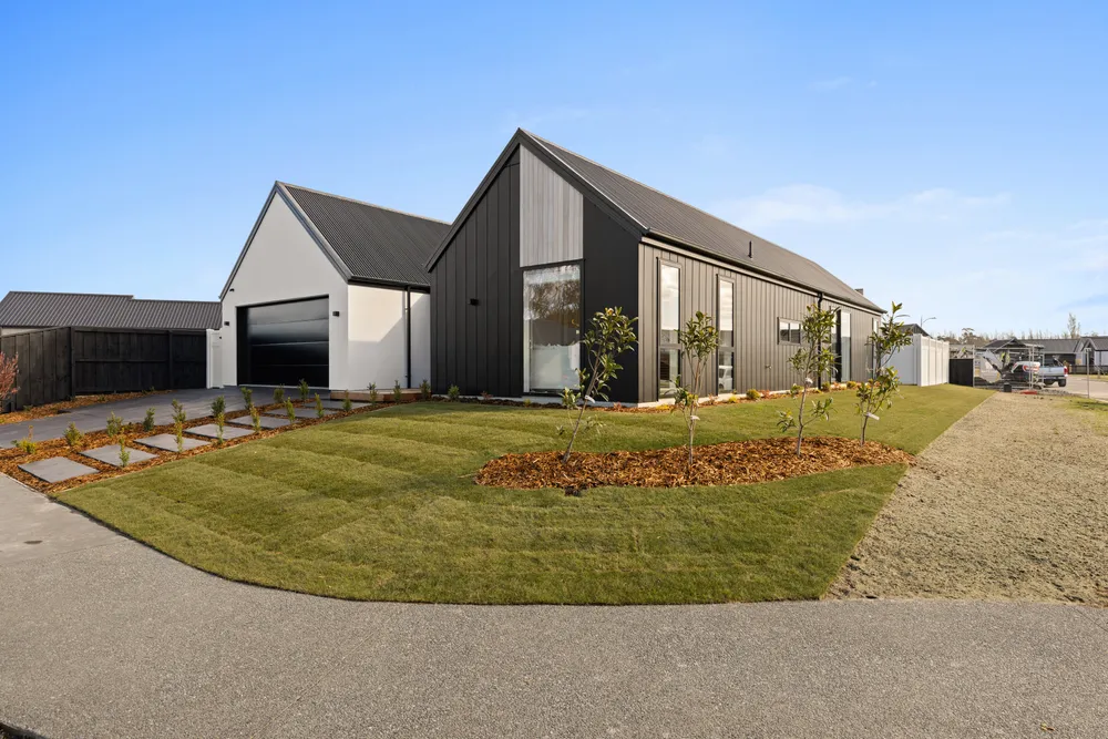 Photos of 3 Kopper Crescent
