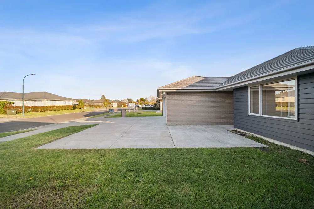 Photos of 13 Captain Mitchell Drive