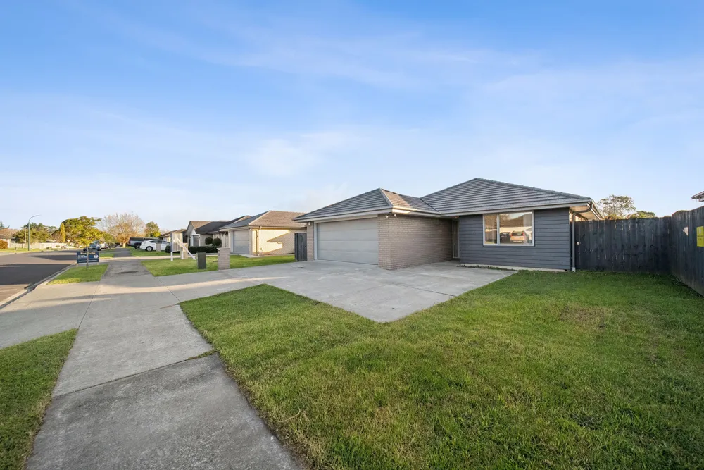 Photos of 13 Captain Mitchell Drive