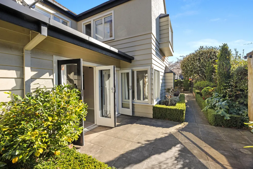 Photos of 1/127 Fendalton Road