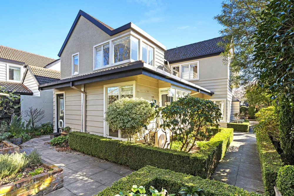 Photos of 1/127 Fendalton Road