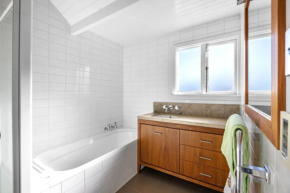 Photos of 1/127 Fendalton Road