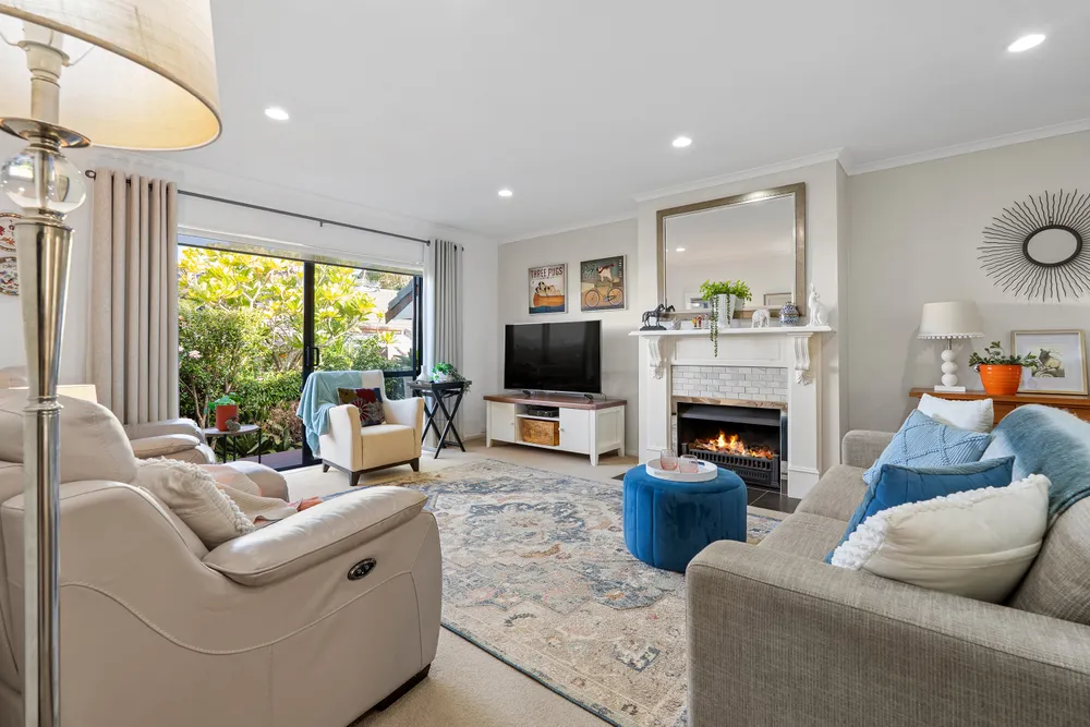 Photos of 13 Kate Sheppard Avenue