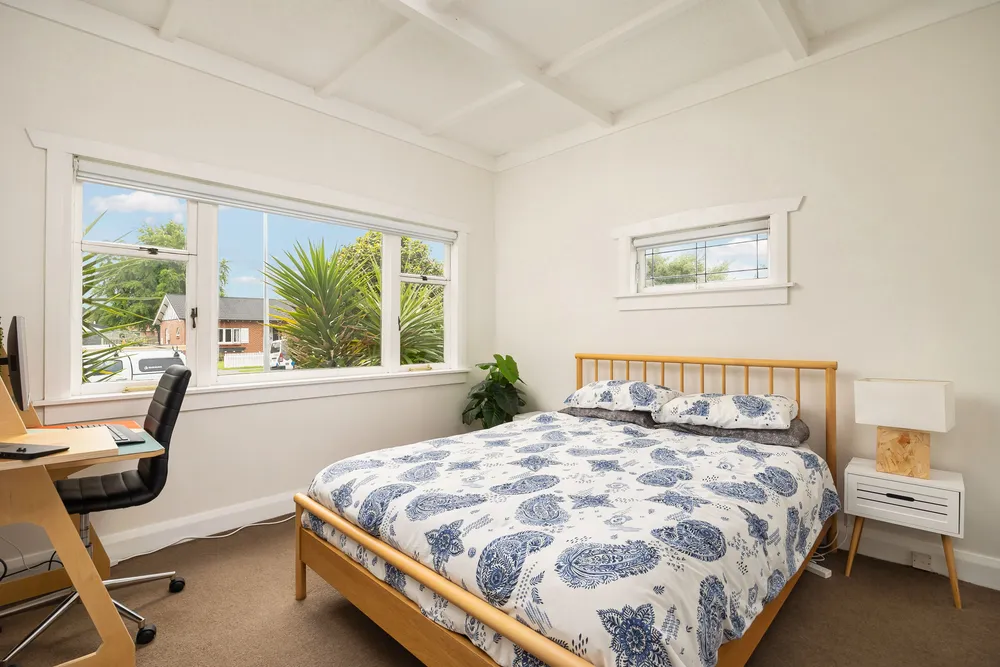 Photos of 6 Phyllis Street