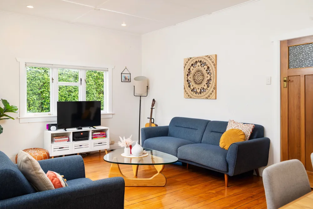 Photos of 6 Phyllis Street