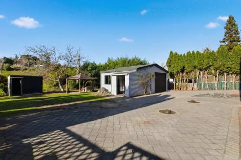 Photos of 18 Olivine Street