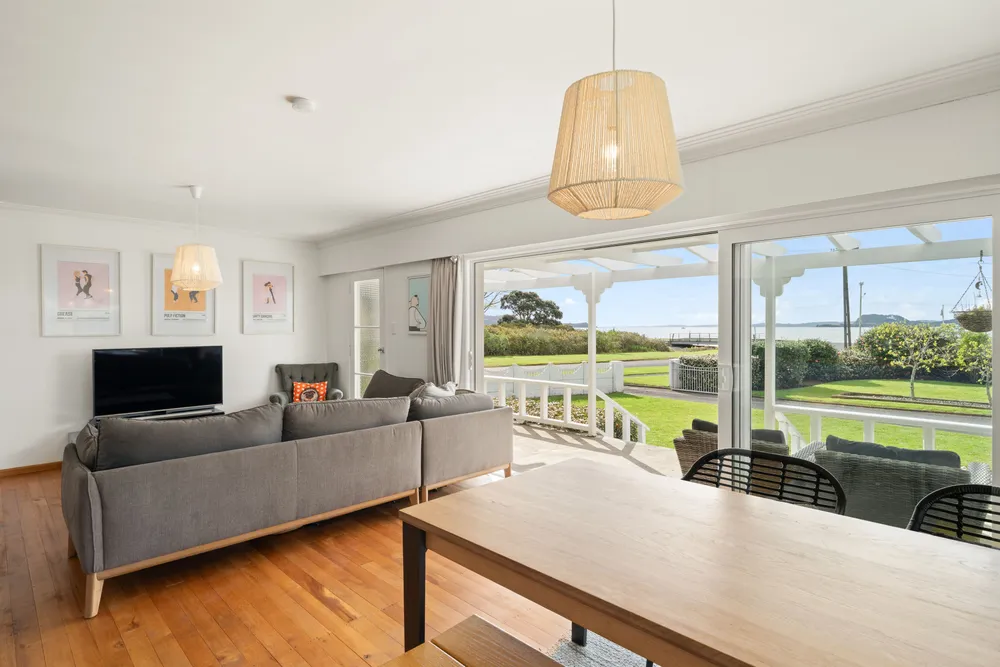 Photos of 6 Ferndale Drive